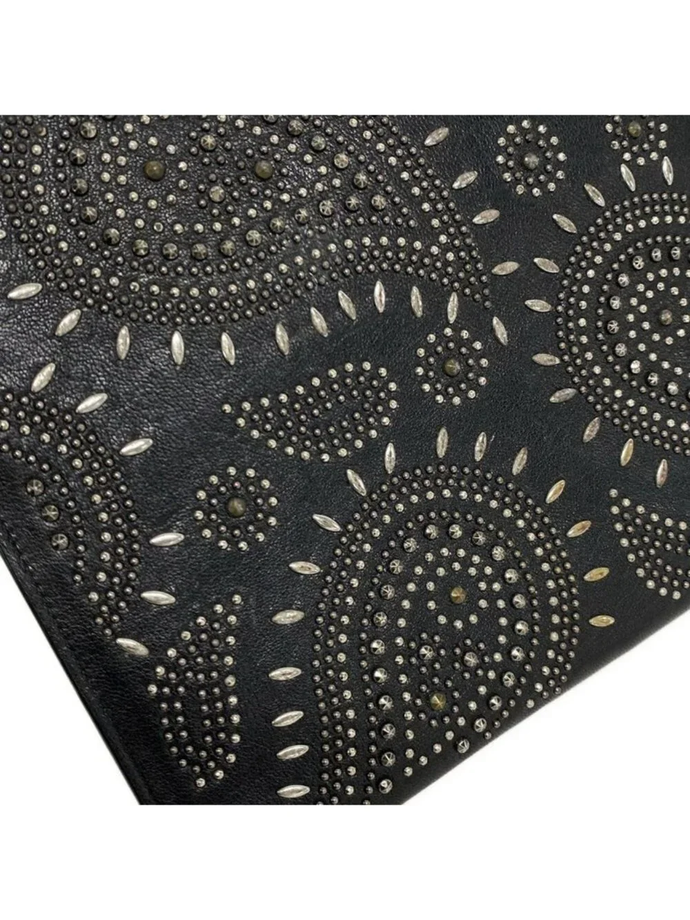 Saint Laurent Paris Clutch Black Studs Leather - Picture 10 of 10